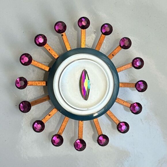 Vintage Upcycled Atomic Starburst Refrigerator Magnet Buttons Rhinestones Purple - Picture 6 of 6